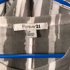 Forever 21 Tops - Oversized shirt fitted sleeve Forever 21 Tops - Oversized shirt fitted sleeve